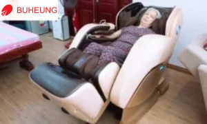 CÓ NÊN THUÊ GHẾ MASSAGE SỬ DỤNG TẠI NHÀ? 2