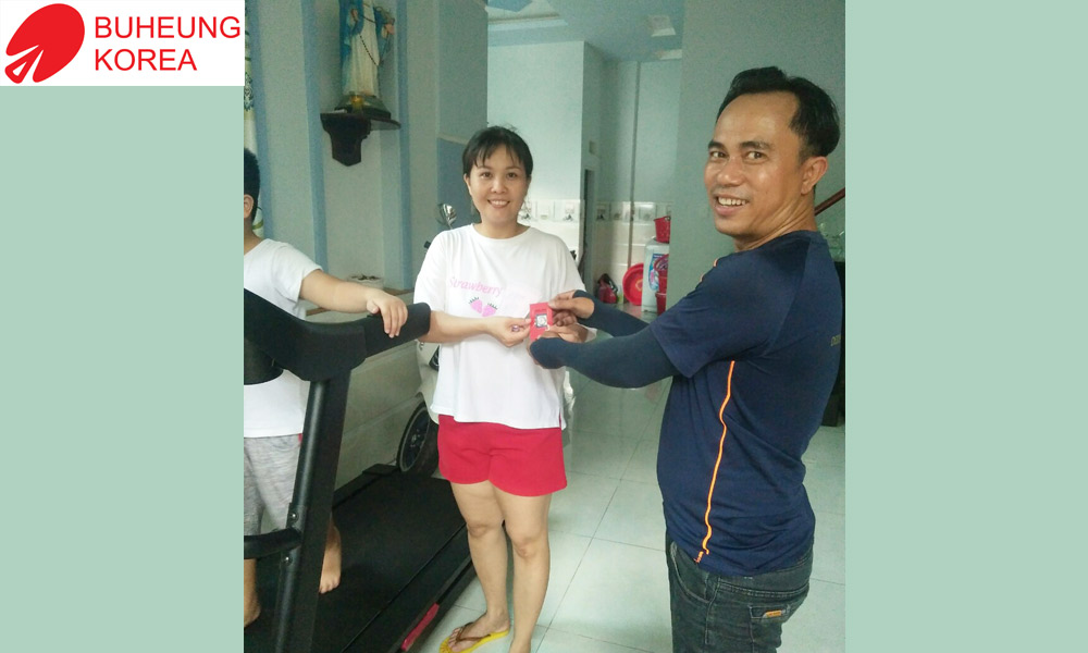 mua máy chạy bộ nhận ngay chỉ vàng 9999