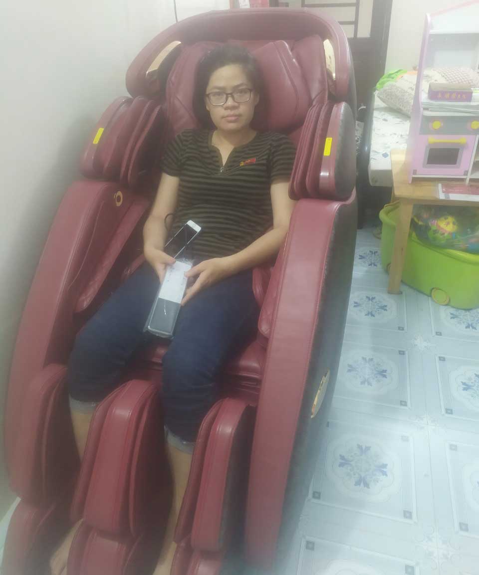 "Sức khỏe không phải là thứ chúng ta có thể mua. Tuy nhiên, nó có thể là một tài khoản tiết kiệm cực kỳ giá trị" - Chị Ái, Bình Chánh 1