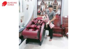 "Tôi tin rằng món quà lớn nhất mà bạn có thể trao cho gia đình mình và thế giới là chính mình khỏe khoắn" - Cô Phương, Đồng Nai 27