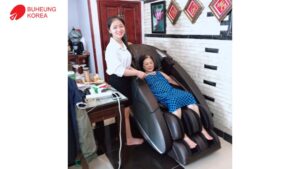 "Ghế massage vỗ về giấc ngủ của tôi mỗi đêm" _ Cô Hải - Bình Định 15