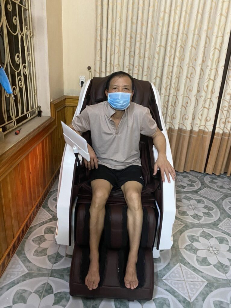 "Ghế massage, món quà tuyệt vời cho sức khỏe trong thời điểm dịch bệnh"_ chú Minh, Cần Giờ 1
