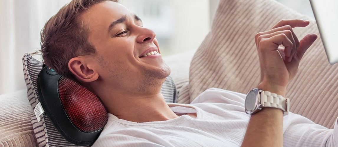 Cách Sử Dụng Gối Massage Hồng Ngoại Hiệu Quả Nhất 1