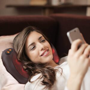 So Sánh Máy Massge Cổ & Gối Massge Cổ: Mua Loại Nào? 36