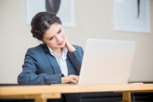 Máy Massge Cổ Loại Nào Tốt? Kinh Nghiệm Chọn Mua 52